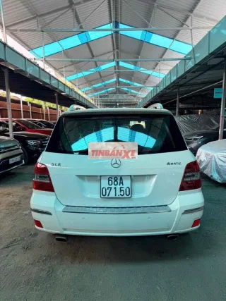 Mercedes-Benz GLK 300 2010 Trắng