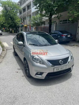 Nissan Sunny AT 2015 Bạc Tự động