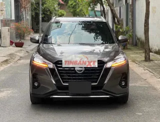 Nissan Kicks e-POWER 2022 Xám Hybrid 75000 km
