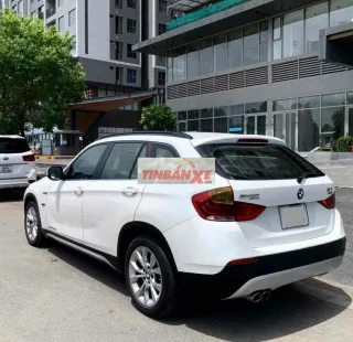 BMW X1 màu Trắng