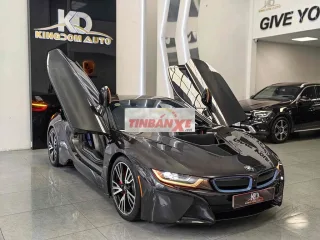 BMW i8 2015 Xám 23.456 Miles