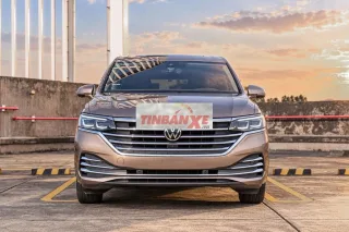 Volkswagen Viloran Luxury 2024 Vàng ánh kim