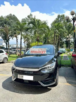 BYD M6 MPV điện 1.800 km màu Đen