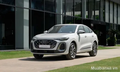 Audi Q5 2026 màu trắng góc 3/4 trước, thiết kế hiện đại và thể thao.