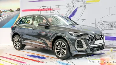 Audi Q5 2026 màu xám góc 3/4