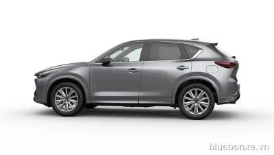 Mazda CX-5 màu xám nhìn từ bên hông