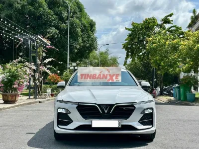 VinFast lux a plus 20 - màu trắng siêu hot