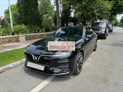 VinFast Lux A Pre 2019 Đen 40000 km