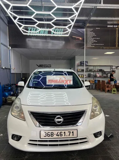 Nissan Sunny 2015 Sedan Trắng 5 chỗ