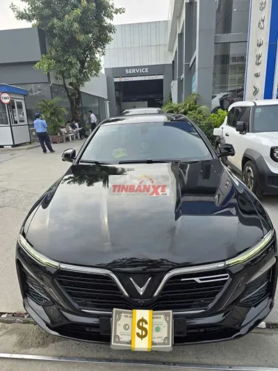 Vinfast Lux A 2.0 Tubor Cao Cấp Premium 2020 Đen