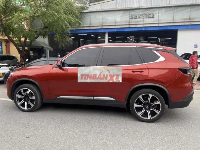 Vinfast Lux SA2.0 Premium 2019 Đỏ cam