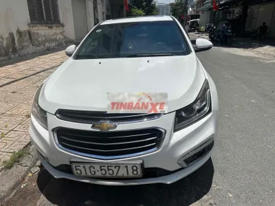 Chevrolet Cruze Trắng Tự động 2017