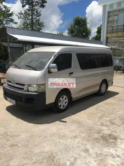 Toyota Hiace 2006