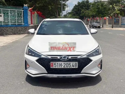 Hyundai Elantra 2019 Sport 1.6Turbo Trắng xe zin