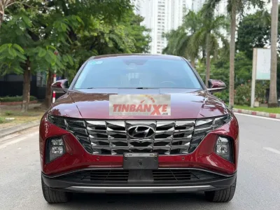 Hyundai Tucson 5 chỗ Da màu Đỏ