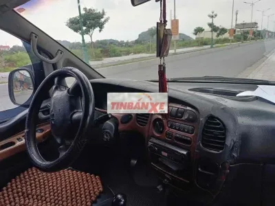 Hyundai Starex 2003 xe 6 chỗ