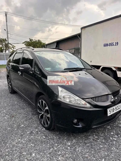 Mitsubishi Grandis 2005 Đen Tự động 7 chỗ