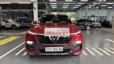 VinFast Lux SA2.0 Turbo Đỏ SUV
