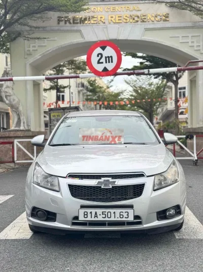 Chevrolet Cruze LT 2017 Số sàn Bạc