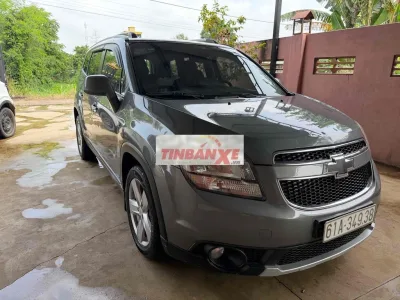 Chevrolet Orlando 2012 LT Xám 7 chỗ
