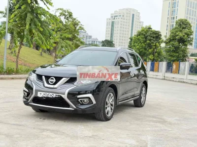Nissan X-Trail SV 4WD 2020 Đen 7 chỗ