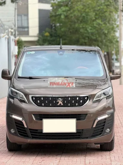 Peugeot Traveller Luxury 2019 Nâu