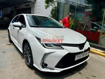 Toyota Corolla Altis 1.8V 2024 Trắng 70.800 km