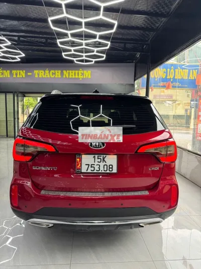 Kia Sorento máy dầu stđ sx 2017 mới xuất sắc