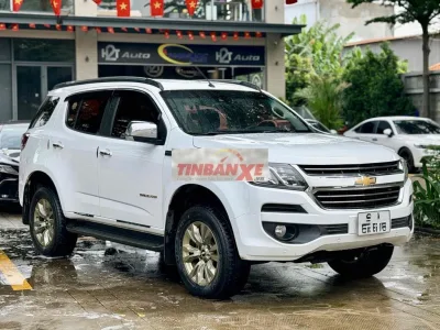 Chevrolet Trailblazer LTZ 2018 Trắng bản FULL