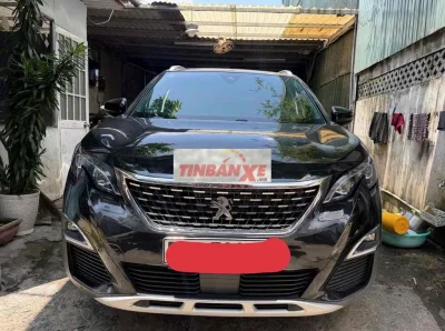 Peugeot 5008 2018 1.6L Turbo - 82000 km cần gả