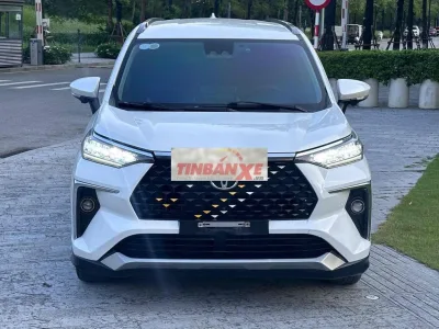 Toyota Veloz Cross 2022 Top 1 chủ bao zin chếch