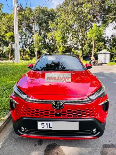 Toyota Corolla Cross 1.8V 2024 Đỏ 18000 km