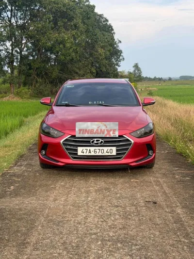 Hyundai Elantra 2019 Số sàn Đỏ