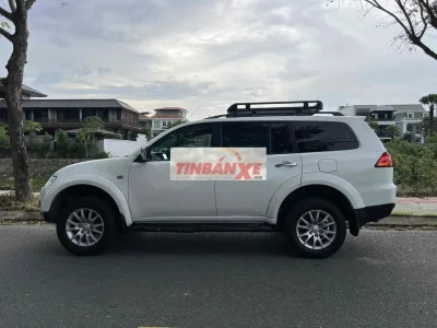 Mitsubishi Pajero Sport 2012 Trắng Tự động