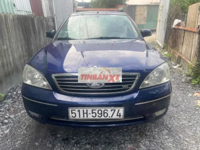Ford Mondeo V6 2004 Xanh