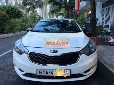 Kia Cerato Số tự động Trắng xe Hiếm