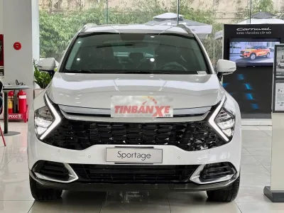 KIA Sportage Trắng form dáng đèn boomerang