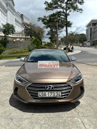 Hyundai Elantra 1.6 AT 2017 Nâu