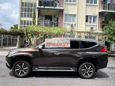 Mitsubishi Pajero Sport 2019 Nâu 7 chỗ