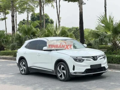 VF8 Eco 2024 bản Full Adas đẹp xuất sắc