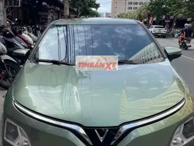 VinFast VF5 Xanh lá 5 chỗ cuối 2025