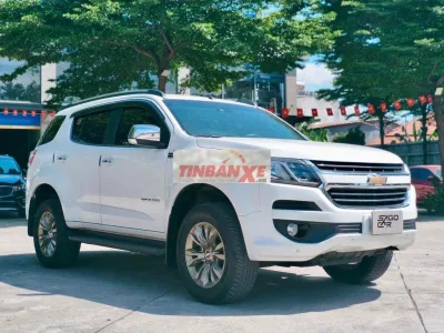 Chevrolet Trailblazer LTZ 2.5L 4x4 AT 2018 Trắng