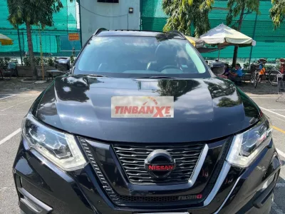 Nissan X-Trail 2016 Đen 7 chỗ