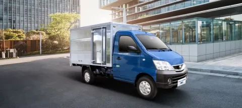 Thaco Towner 990