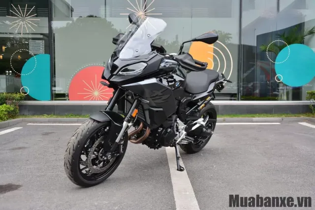 F 900 XR