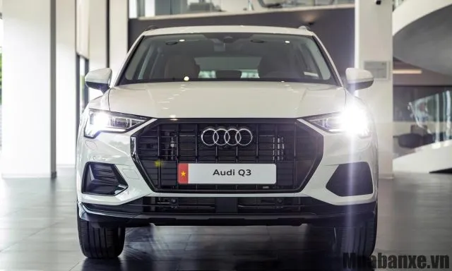 Q3