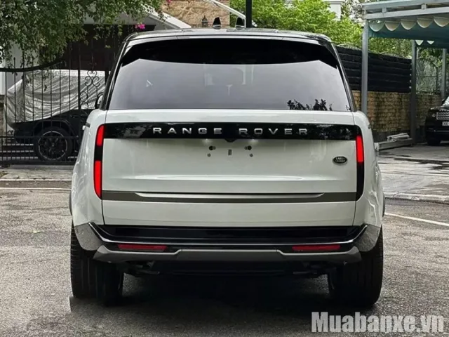 Đuôi xe Range Rover Autobiography