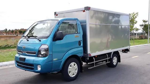 gia-xe-kia-k200-tinbanxe-2.png