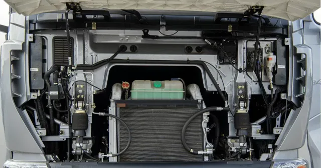 gia-dau-keo-howo-a7-375hp-tinbanxe-3.png