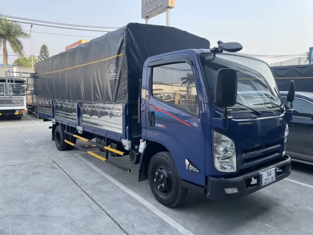 gia-xe-tai-do-thanh-iz350-tinbanxe-5.png